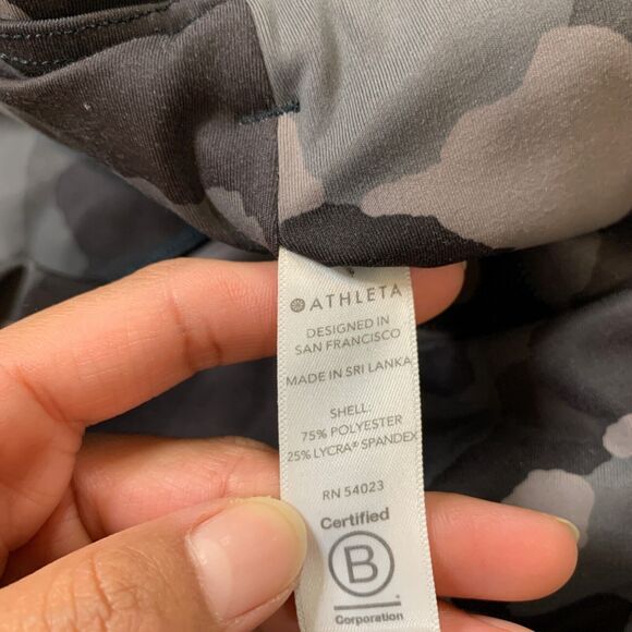 Athleta Tight Womens S Small Multi Lightning Camo 7/8 Paneled Pockets Stretch - Picture 7 of 12